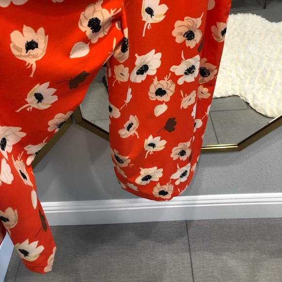 Floral sleeveless pants suit - Picture 4 of 11